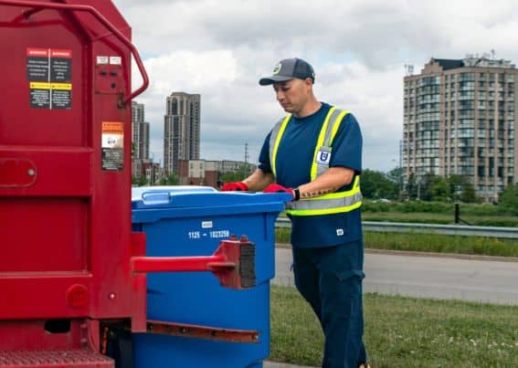 Commercial Recycling Services That Keep More Out of Landfill